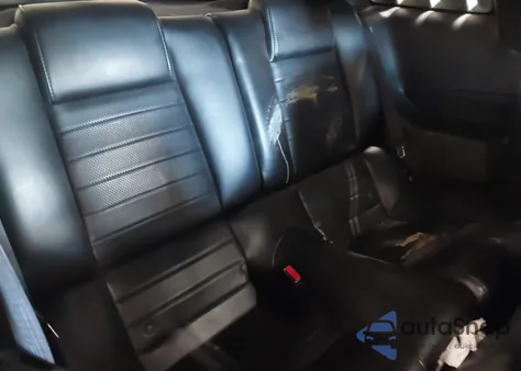 2007 Ford Mustang z USA, uszkodzony, nr VIN 1ZVHT82H275199493